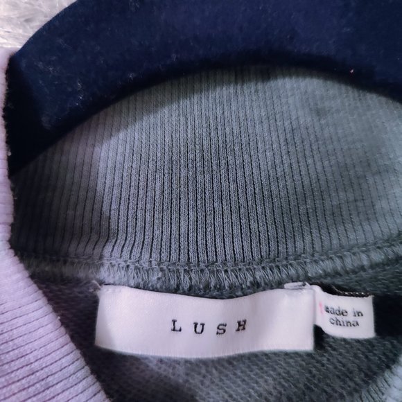 Many Moons Tie Dye Lavender Sweatshirt - Picture 6 of 6